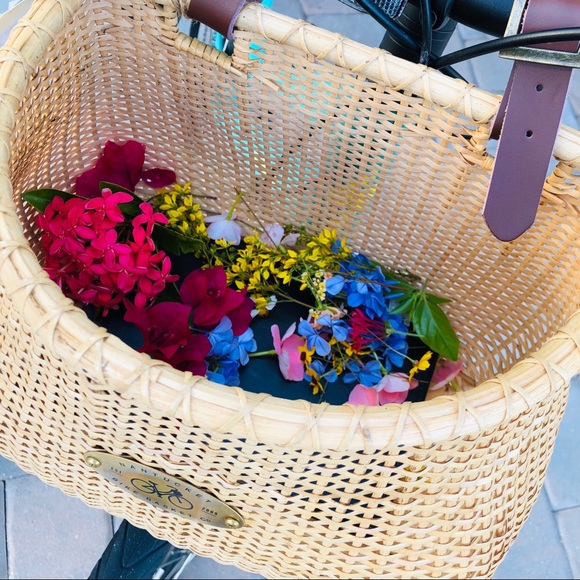 Meet your Posher, Anita - Picture 6 of 11